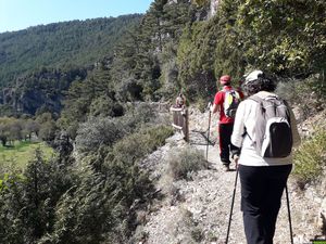 Occitanie-rando - Randonnée pédestre - Causse du Larzac - Le cirque du bout du monde à Gourgas