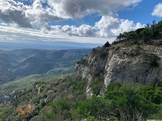 Randonnée à Saint-Guilhem-le-Désert – Du château du Géant au Roc de la Vigne