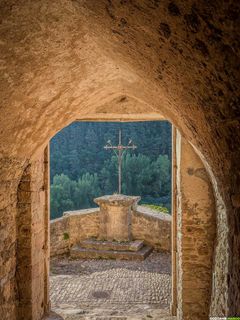 Randonnée depuis La Roque-Sainte-Marguerite : gorges de la Dourbie, causse Noir et chaos de Roquesaltes