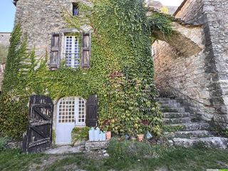Randonnée depuis La Roque-Sainte-Marguerite : gorges de la Dourbie, causse Noir et chaos de Roquesaltes