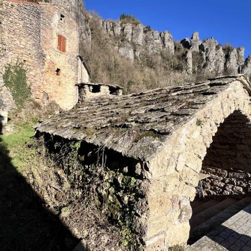 Occitanie Rando Trekking Lauroux Roqueredonde Temple Bouddhiste 24